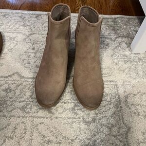 Women's Taupe Suede Ankle Boots